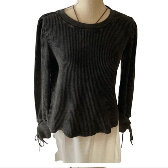 True Craft Stonewash Black sweater XS - Picture 1 of 7